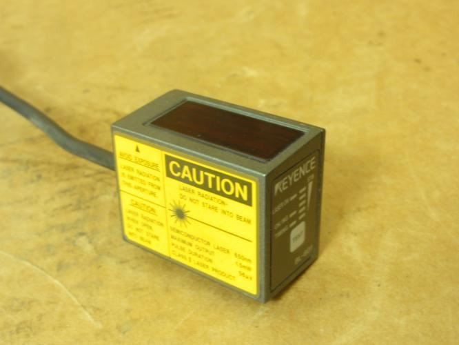 Keyence BL-601; Barcode Scanner; 5VDC; 330mA