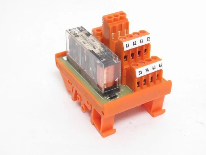 Multivac 107036528; Safety Relay Assembly; 24V; 10A