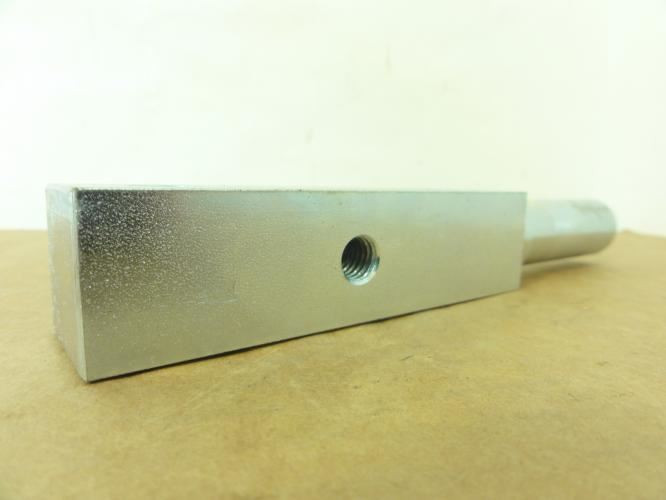 MFG- 25-574; Idler Shaft; 1/8"NPT; 0.410"ID