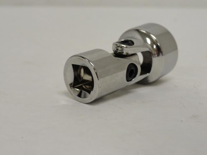 Westward 1EZZ6; 3/4" Chrome Vanadium Socket; With 3/8" Drive