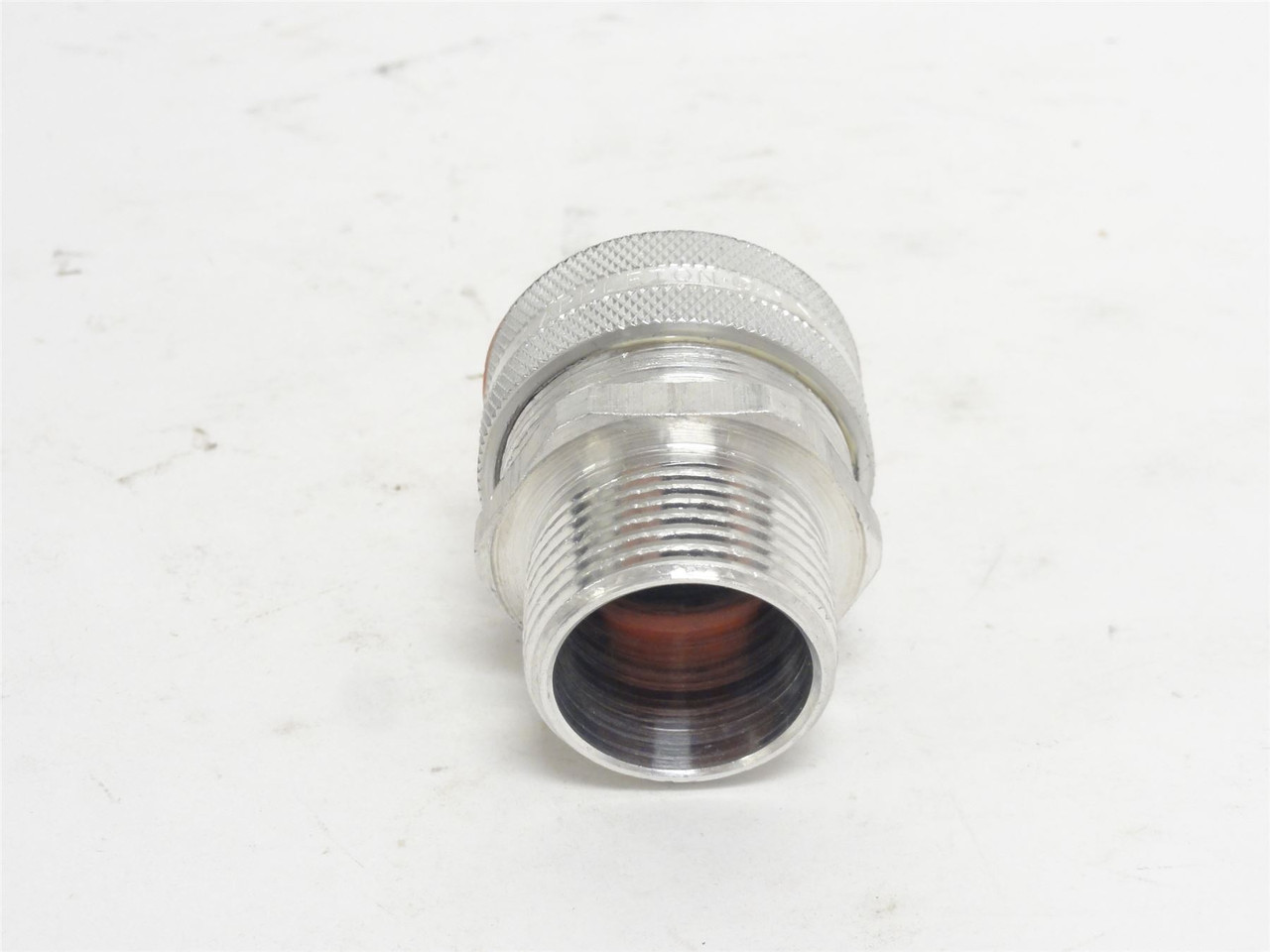 Appleton CG-87100; Aluminum Straight Cord Connector; Size: 1"