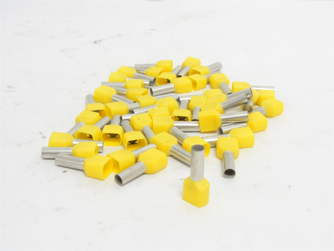 Panduit FTD82-14-C; Lot-45; Twin Wire Insulated Ferrule; 10AWG