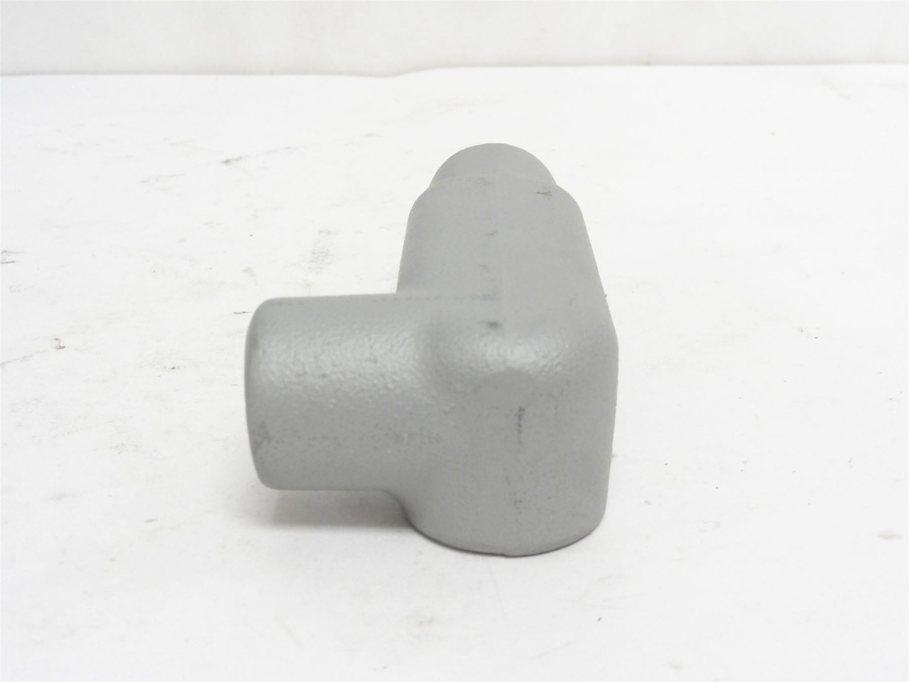 Appleton LR17; Conduit Body; Type: LR; 90Deg; Size: 1/2FNPT