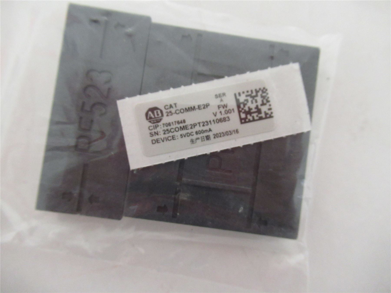 Allen-Bradley 25-COMM-E2P;  Ethernet/IP Adaptor 5VDC 600MA
