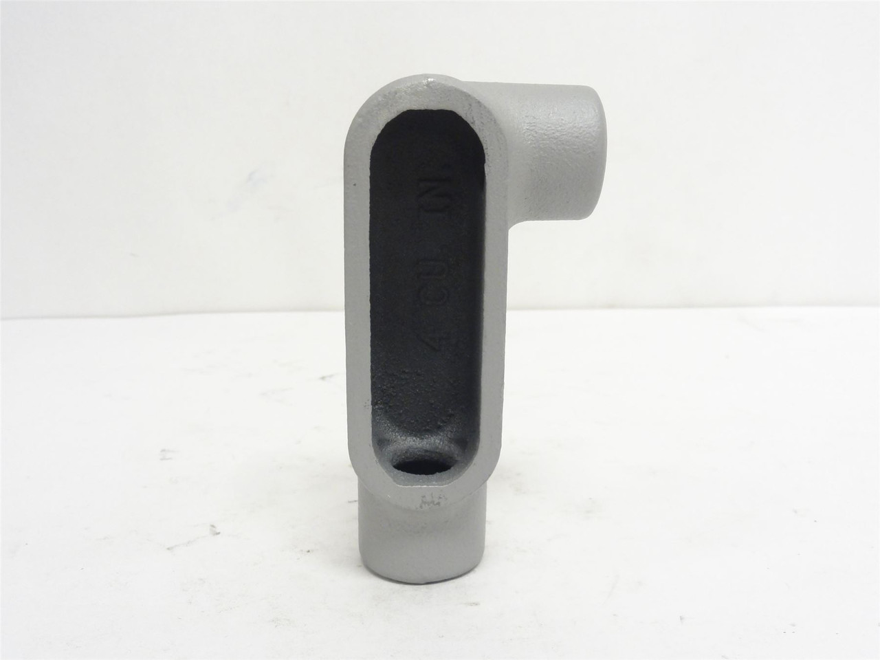 Appleton LL17; Conduit Body; Type: LL; 90Deg; Size: 1/2FNPT