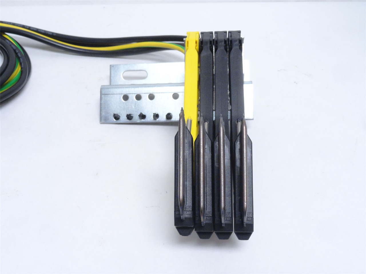 DAMBACH Lagersysteme 00647458_; Current Multi-Collector Part