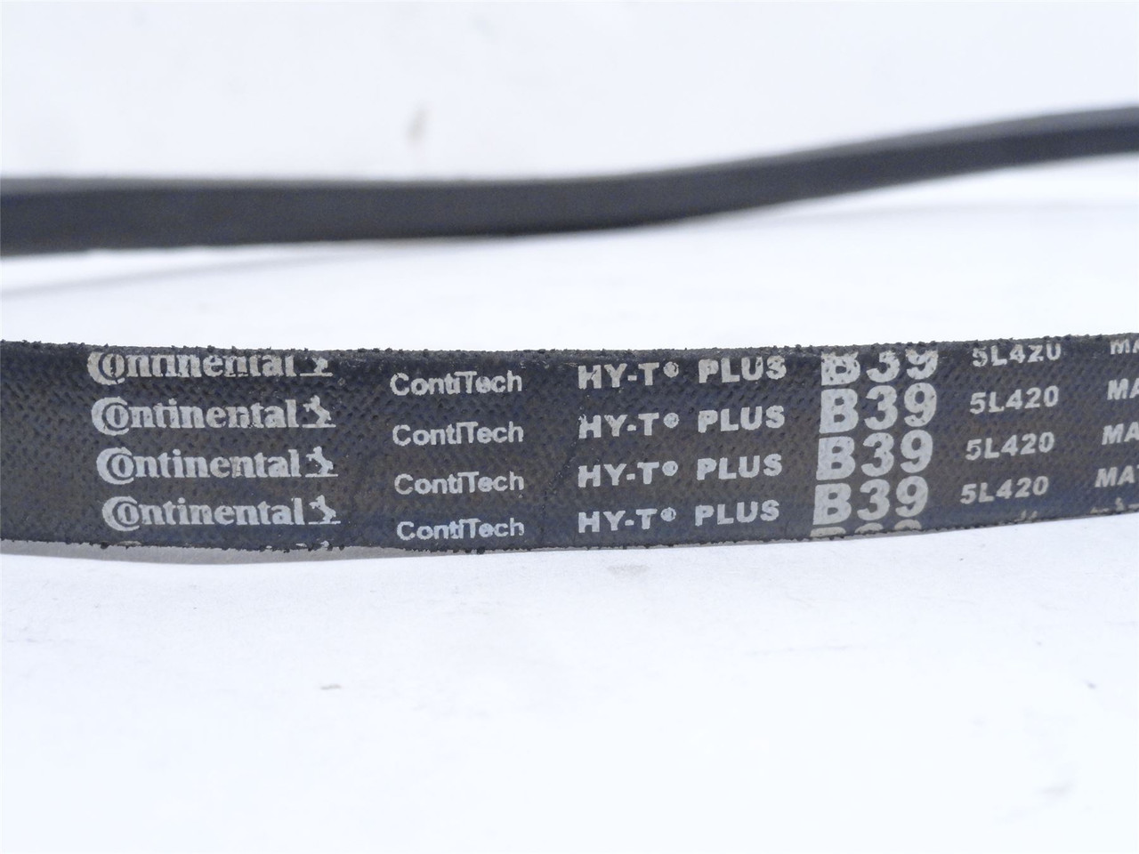 Continental B39; V-Belt 42" Long x 21/32" Wide