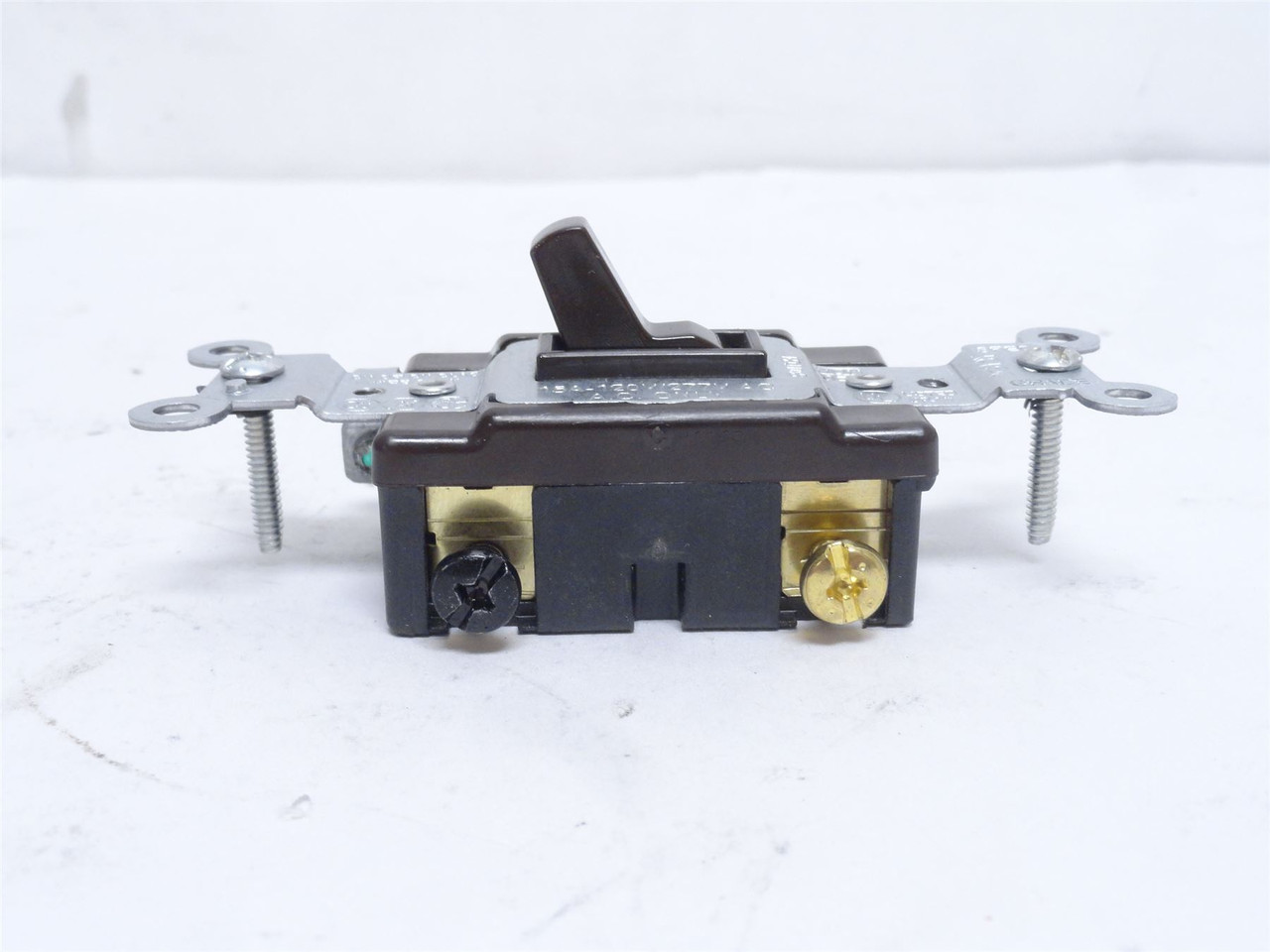 Leviton 54503-2; Brown Toggle Switch; 1P; 15A; 120/277VAC