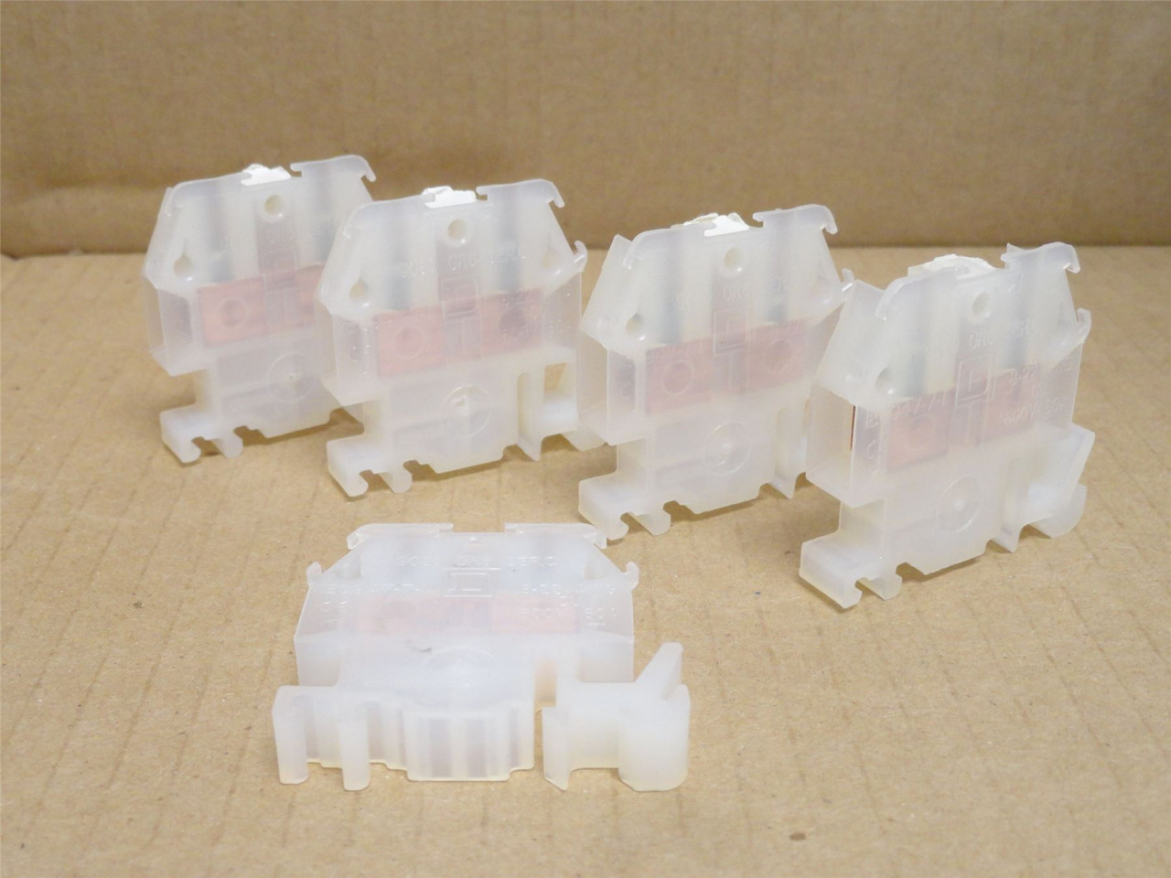Square D 9080GR6; Lot-5 Solderless Terminal Blocks; 60A; 600V