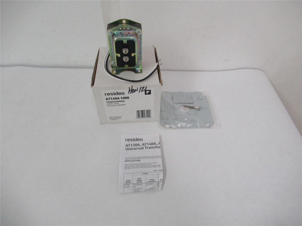 Resideo AT140A1000; Transformer 40 Va Universal Mount120 VAC