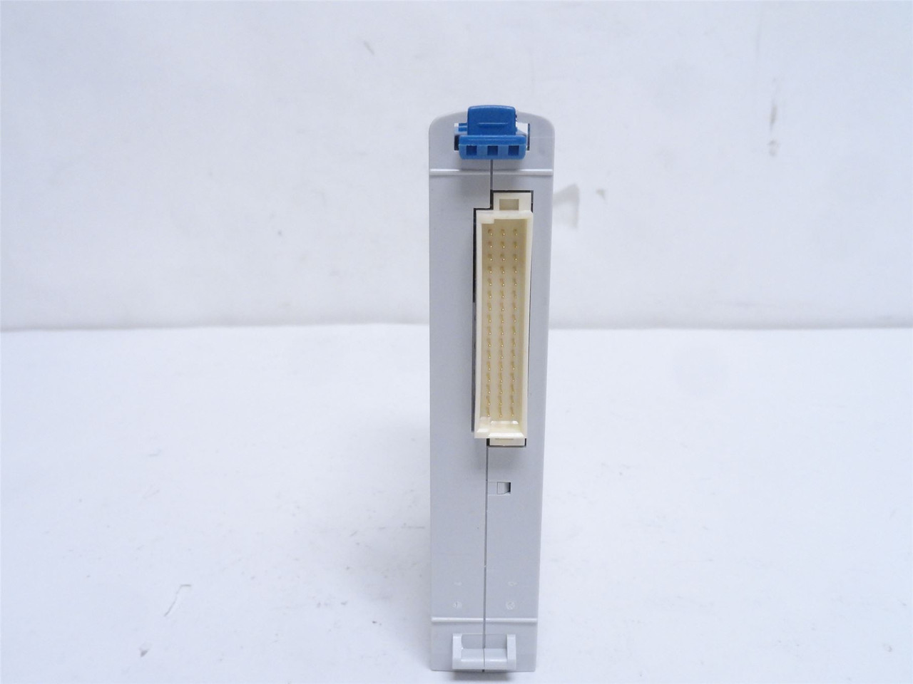 Sigmatek CIO-011; Multi I/O Module; 8-Digital In; 18-30VDC