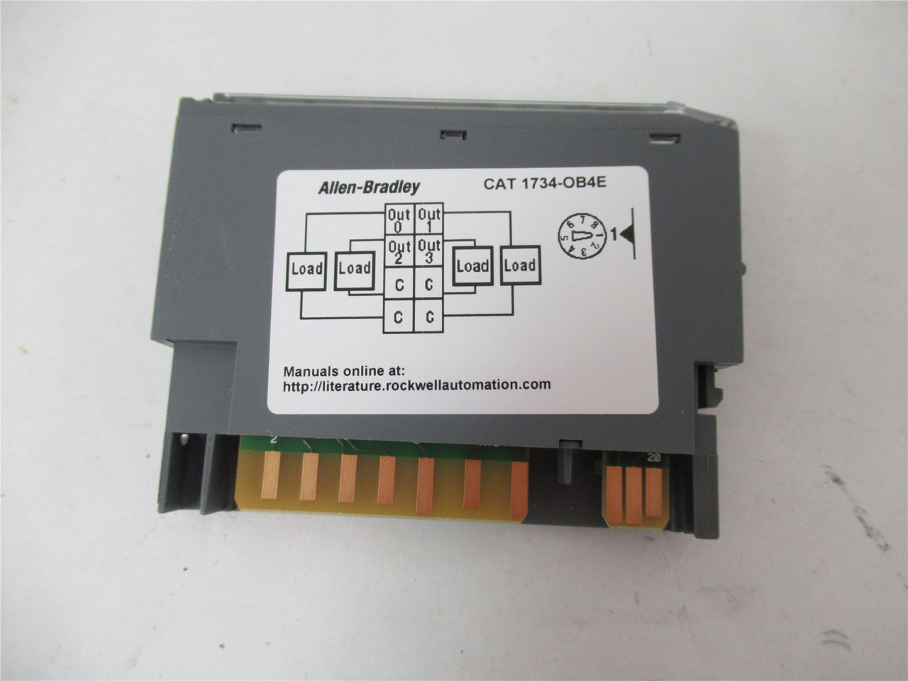 Allen-Bradley 1734-OB4E; Output Module 4 Point 24 VDC