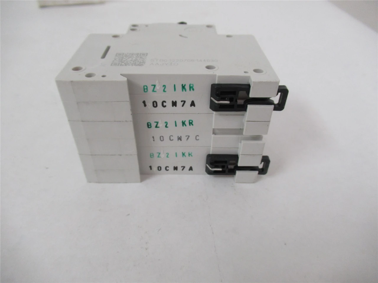 Eaton FAZ-C10/3; Circuit Breaker 10A 3P