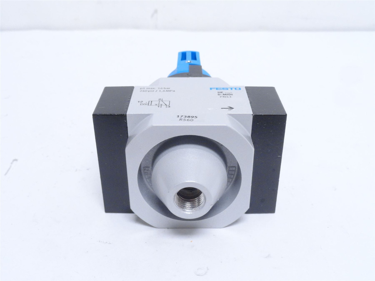 Festo HE-3/8-D-MIDI; On/Off Manual Valve173895 3/8NPT; 240PSI