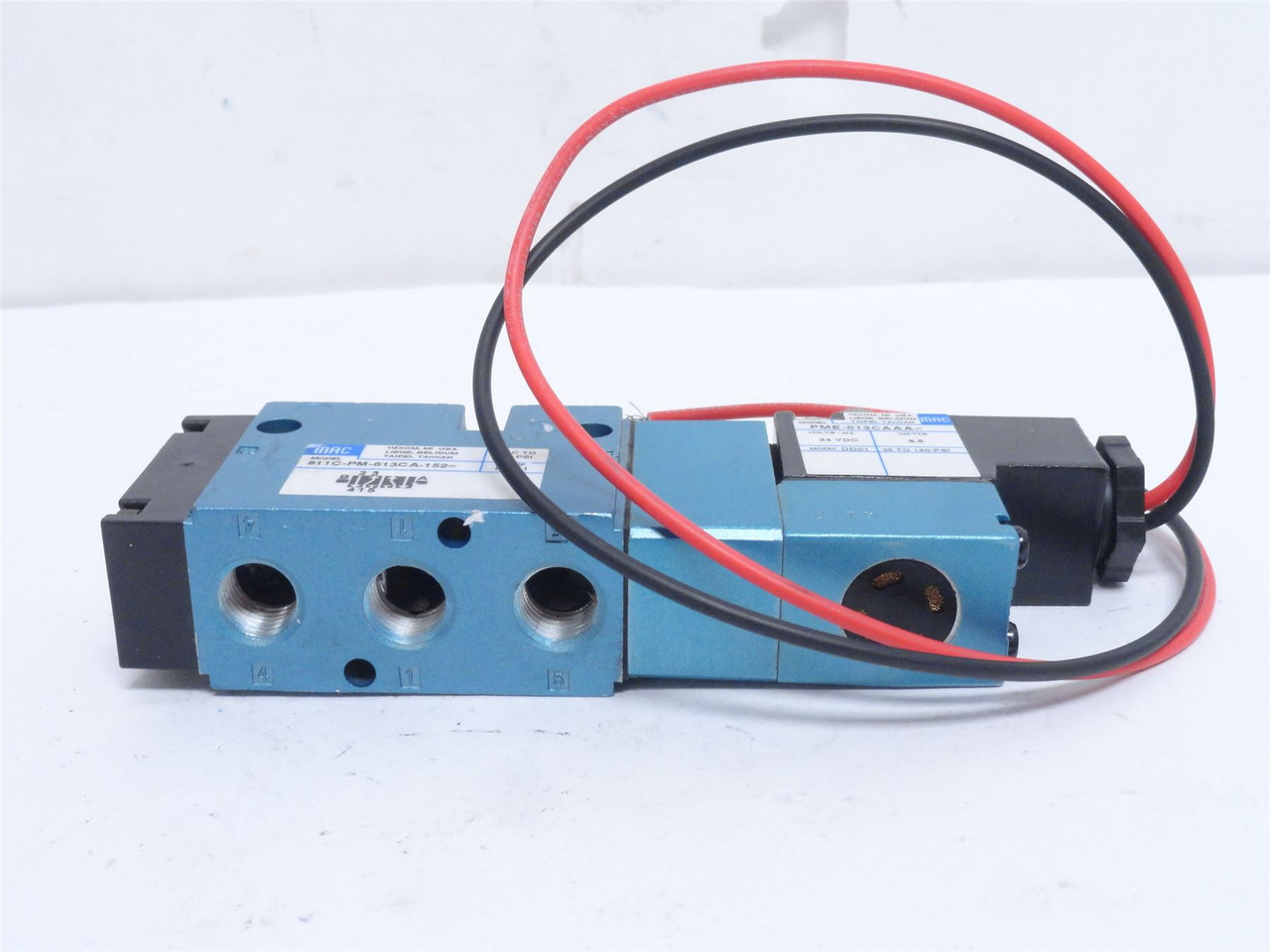 MAC 811C-PM-613CA-152; Solenoid Air Valve; 20-150PSI; 24VDC
