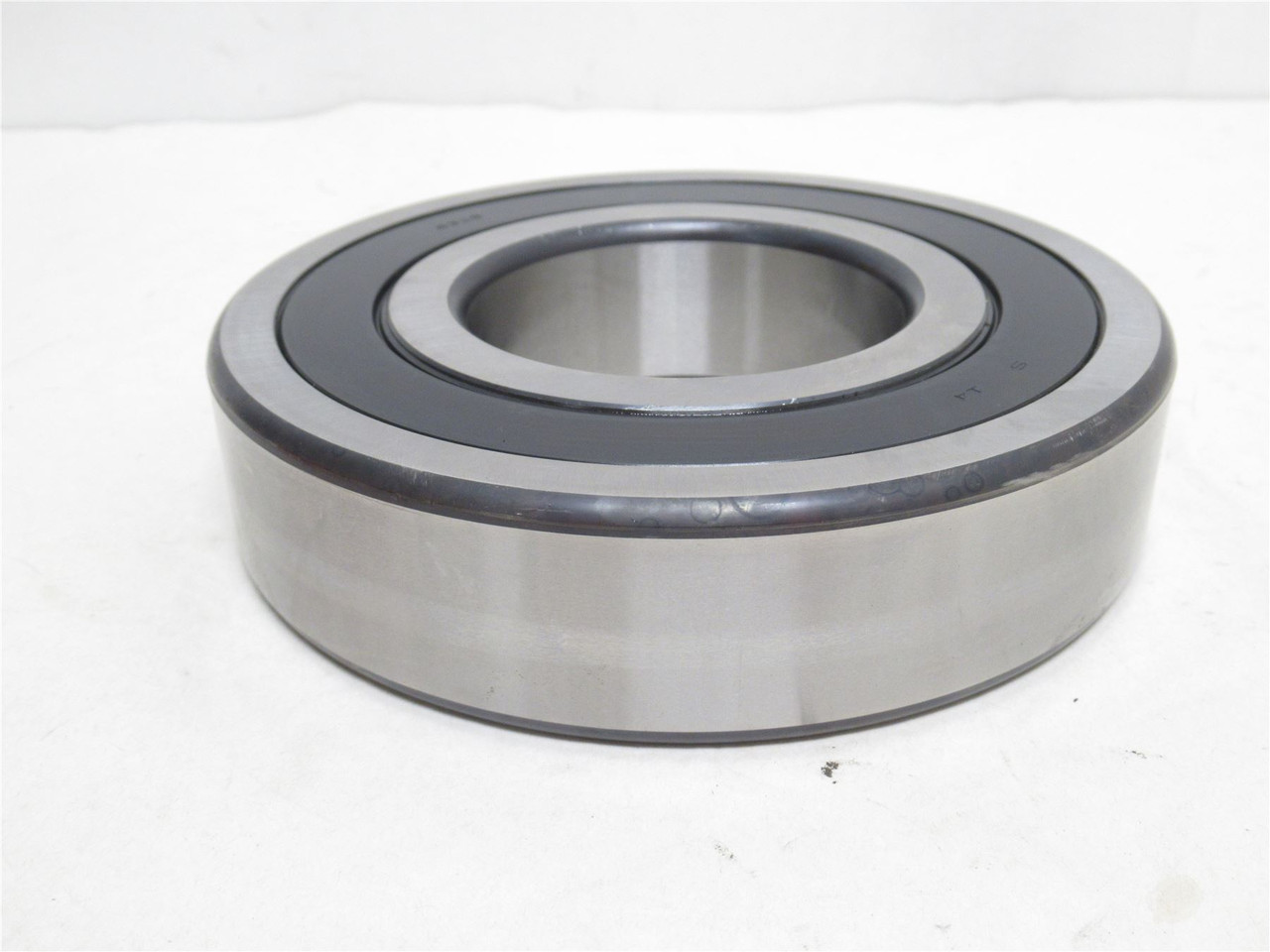 FAG 6315.2RSR.C3; Ball Bearing; 75mmID x 160mmOD x 37mm Wide