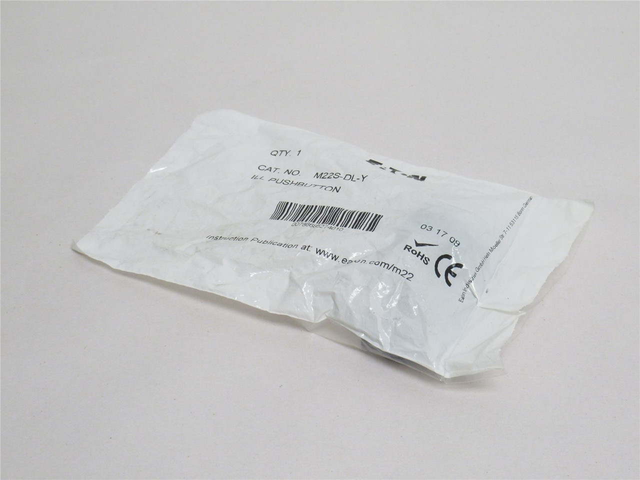 Eaton M22S-DL-Y; Pushbutton Actuator; Yellow; Illuminated