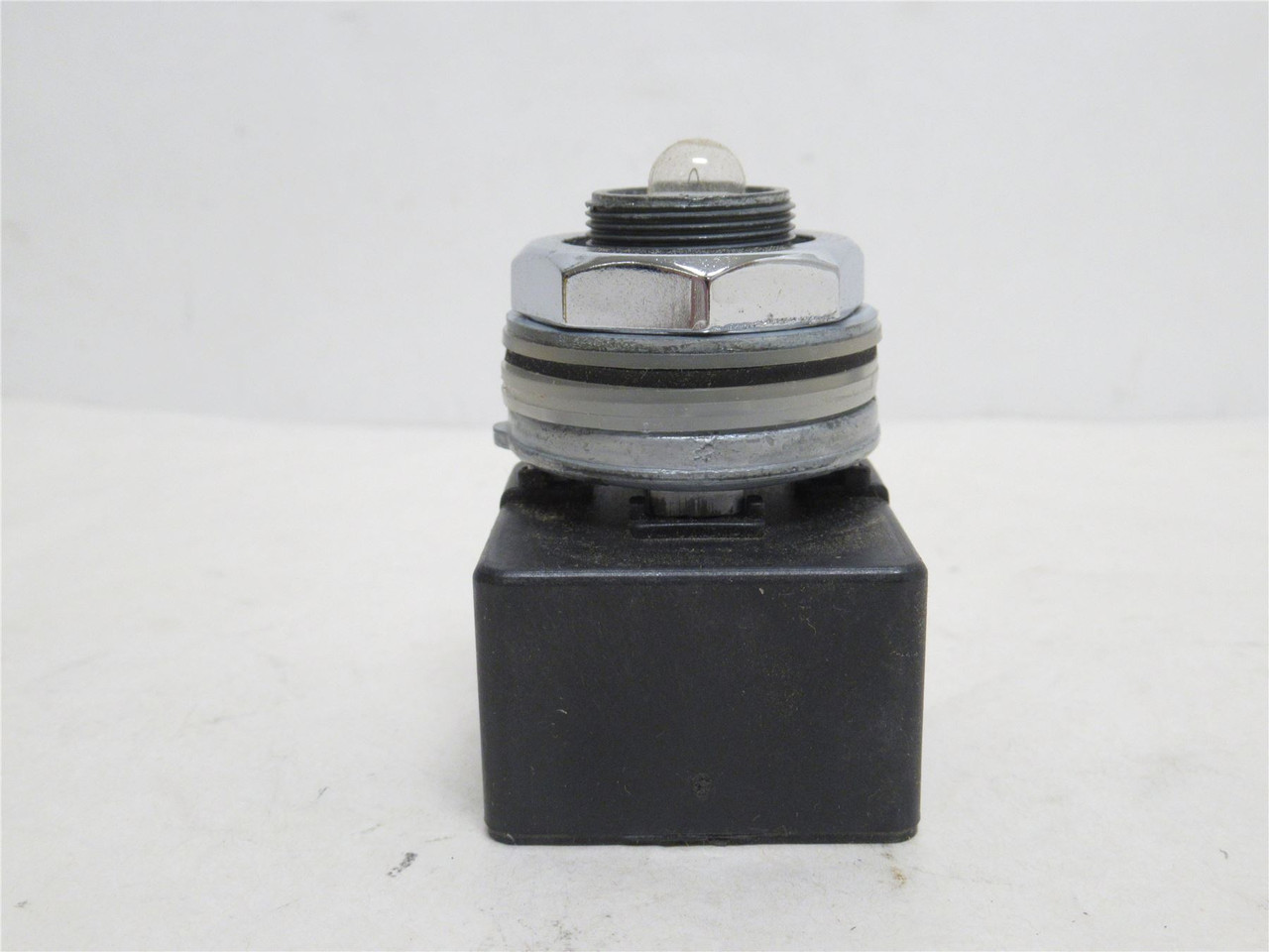 Square D 9001-KP7; Incandescent Pilot Light; 220-240VAC