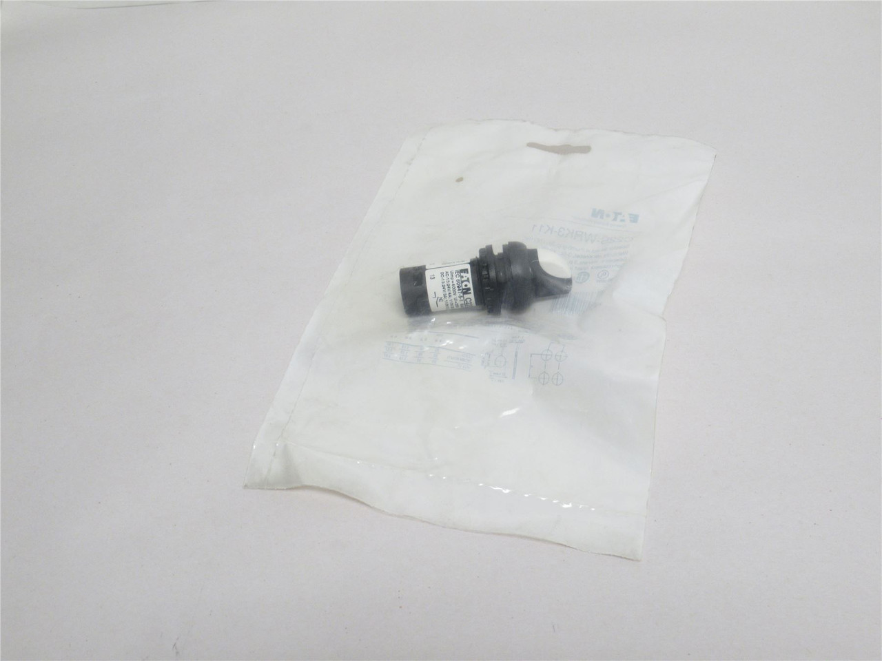 Eaton C22S-WRK3-K11; Push-button Selector Switch Knob; 3-Pos