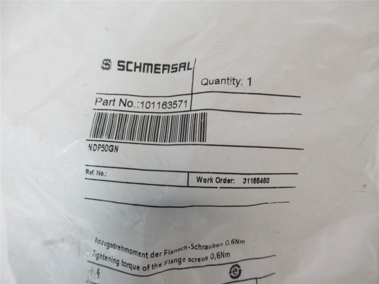 Schmersal 101163571; Pushbutton Switch 50mm N Series
