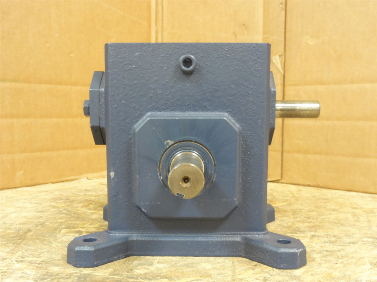 Grove Gear GR-T-818-50-L; Gearbox GRT18001009.00; 50:1 Ratio