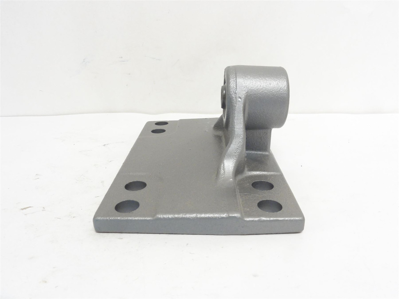 SEW 06434347/70/M14; Stabilizing Mount Plate; 5/8"ID  Bushing