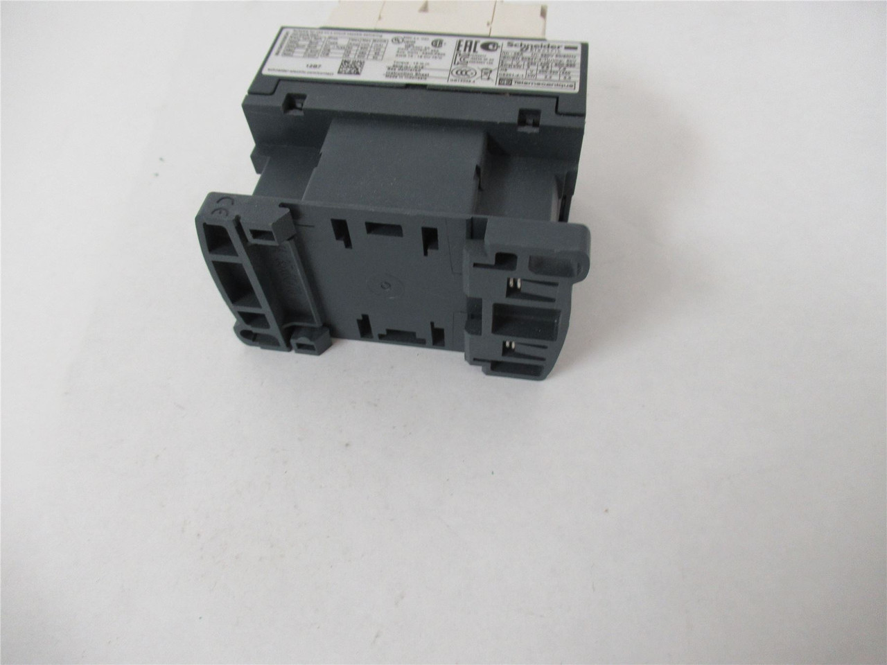 Schneider LC1D12; Contactor 12A 440V 3-P Coil: 24VAC