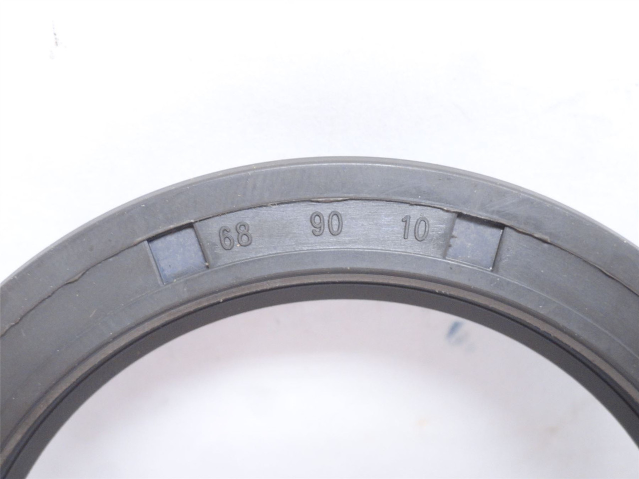 CR 68X90X10HMS5RG; Oil Seal - Solid; 68mmID x 90mmOD x 10mm W