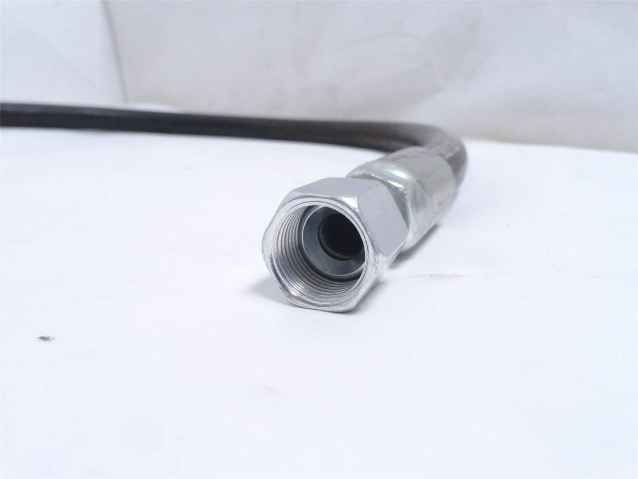 Parker F471TC060612121223750; Hose Assy 1/2JIC x 3/4JIC 45"L