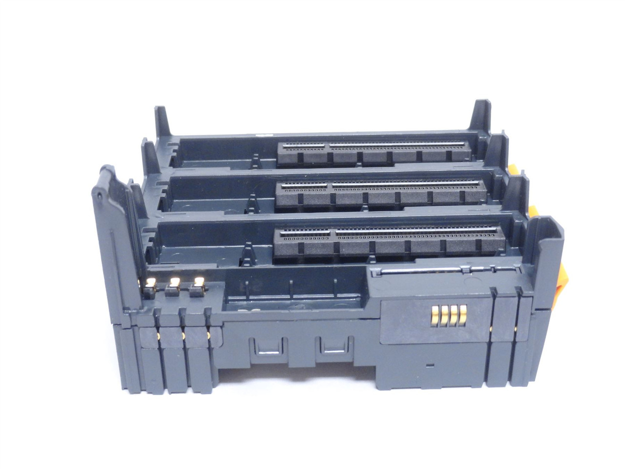 B and R X20BB82; Bus Controller Base + 2 Slot