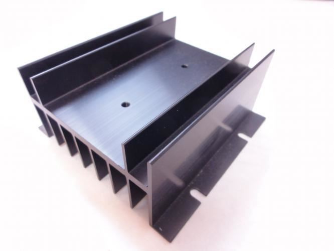 Omron Y92B-A100; Heat Sink; # 6C911