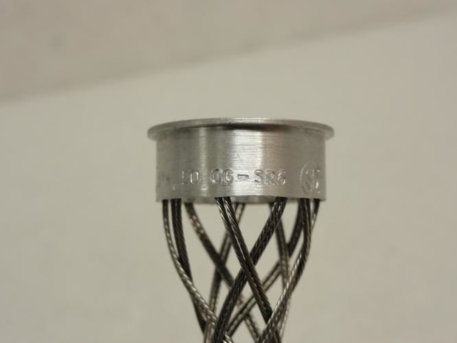 Appleton CG-SR6; Strain Relief Connector; Diameter: 1/2"~3/4"