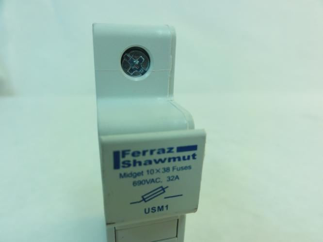 Ferraz USM1; Fuseholder; 690VAC; 32A