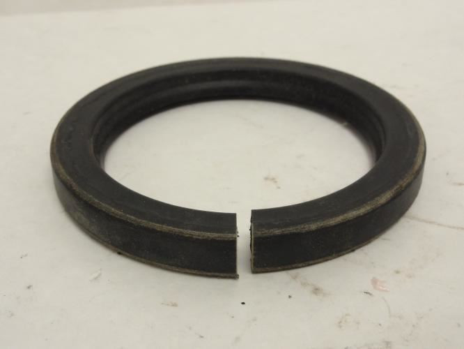 Parker 9373-RUP; Split Oil Seal 2-7/8"ID x 4" OD x .45" Wide