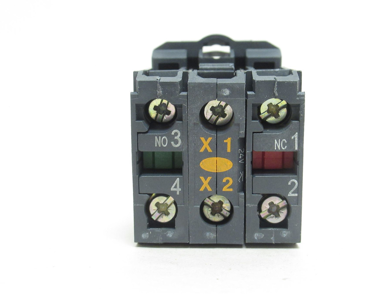 Schneider XB5AW35B5; Illuminated Push Button Switch Amber LED