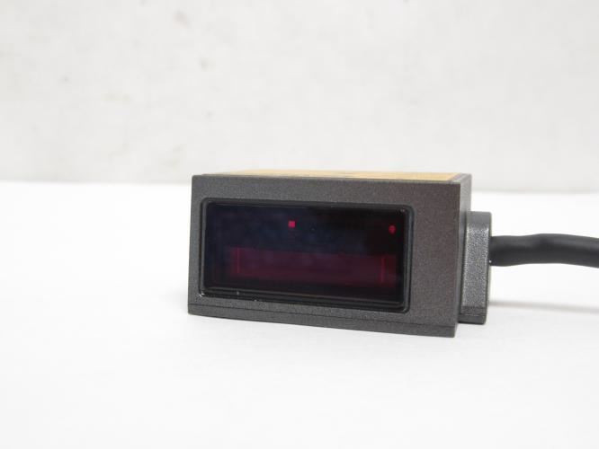 Keyence BL-601; Ultra Small Laser Barcode Reader; 5VDC; 330mA