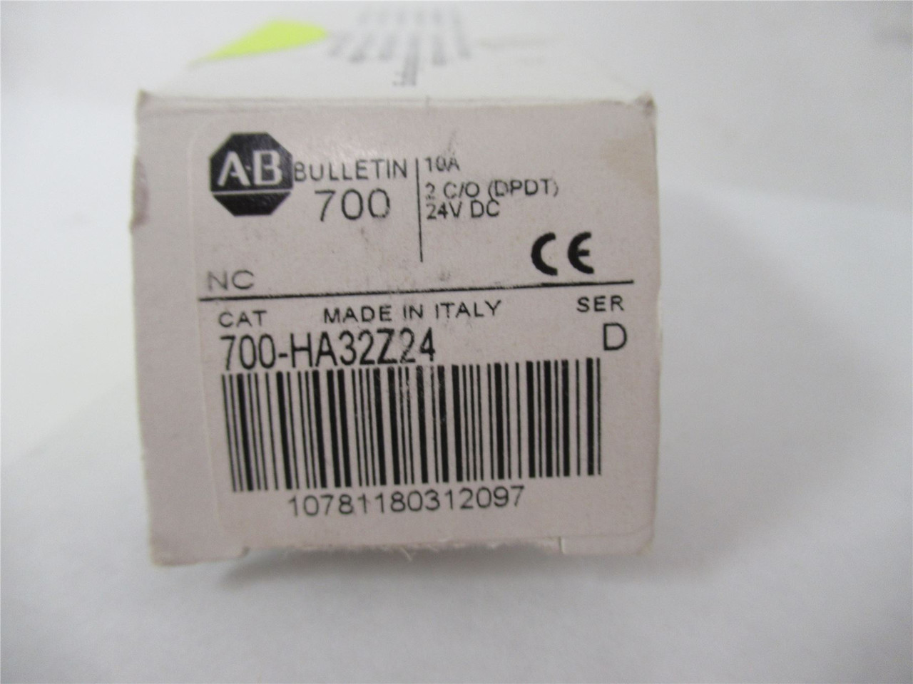 Allen-Bradley 700-HA33Z24; Relay Coil Voltage 24V DC 8 Pin