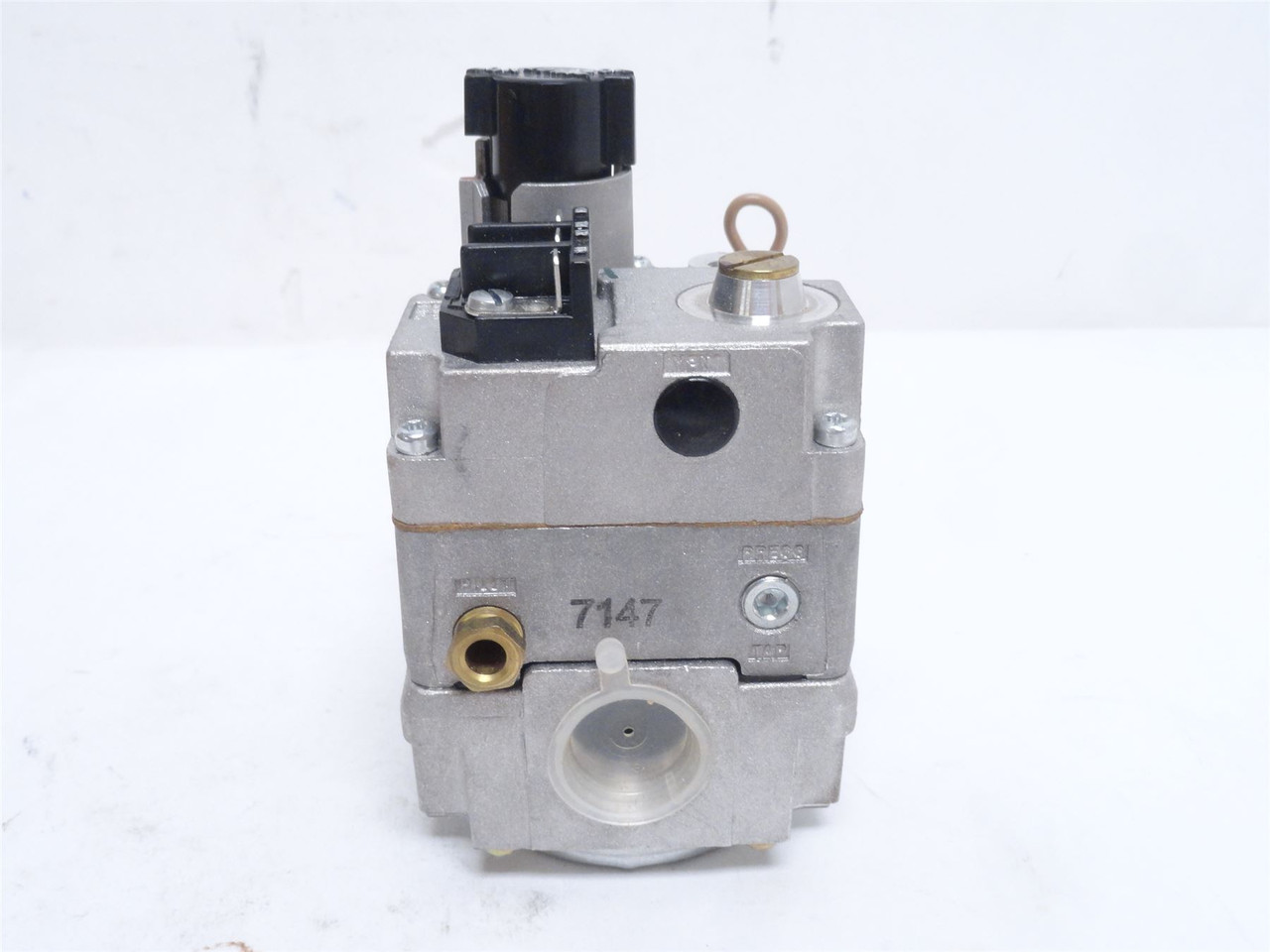 White-Rodgers 36003-333; Fast Opening Gas Valve 230;000BTU/HR