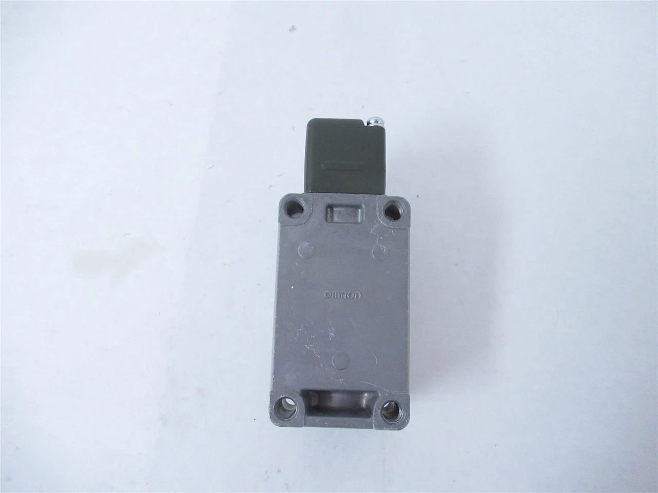 Omron WLRCA2-N; Limit Switch 250VAC 2A 48VDC