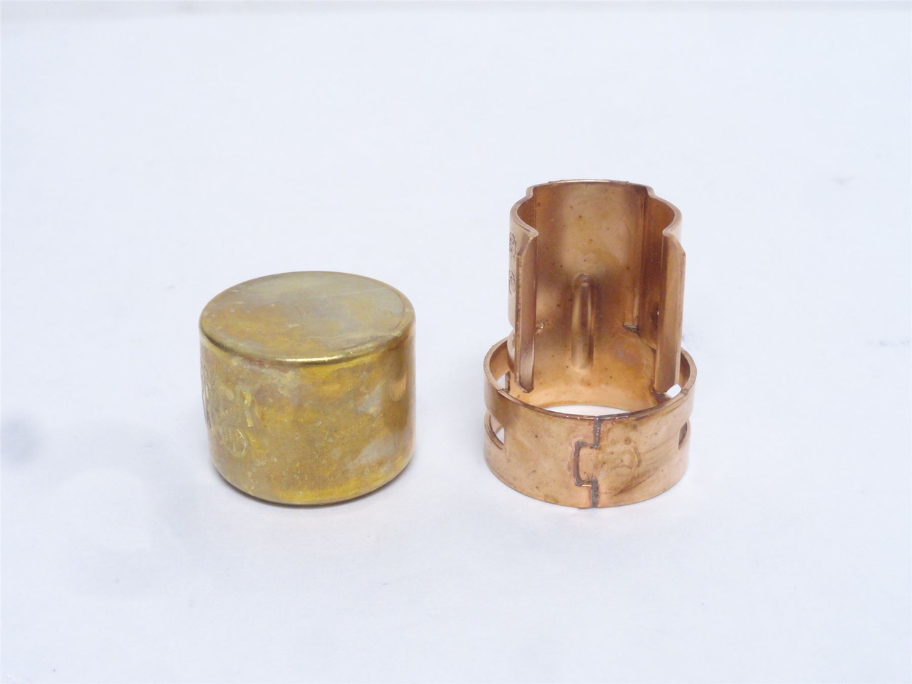 Bussmann 663-R; One Set-Fuse Reducers; 60A; 600VAC