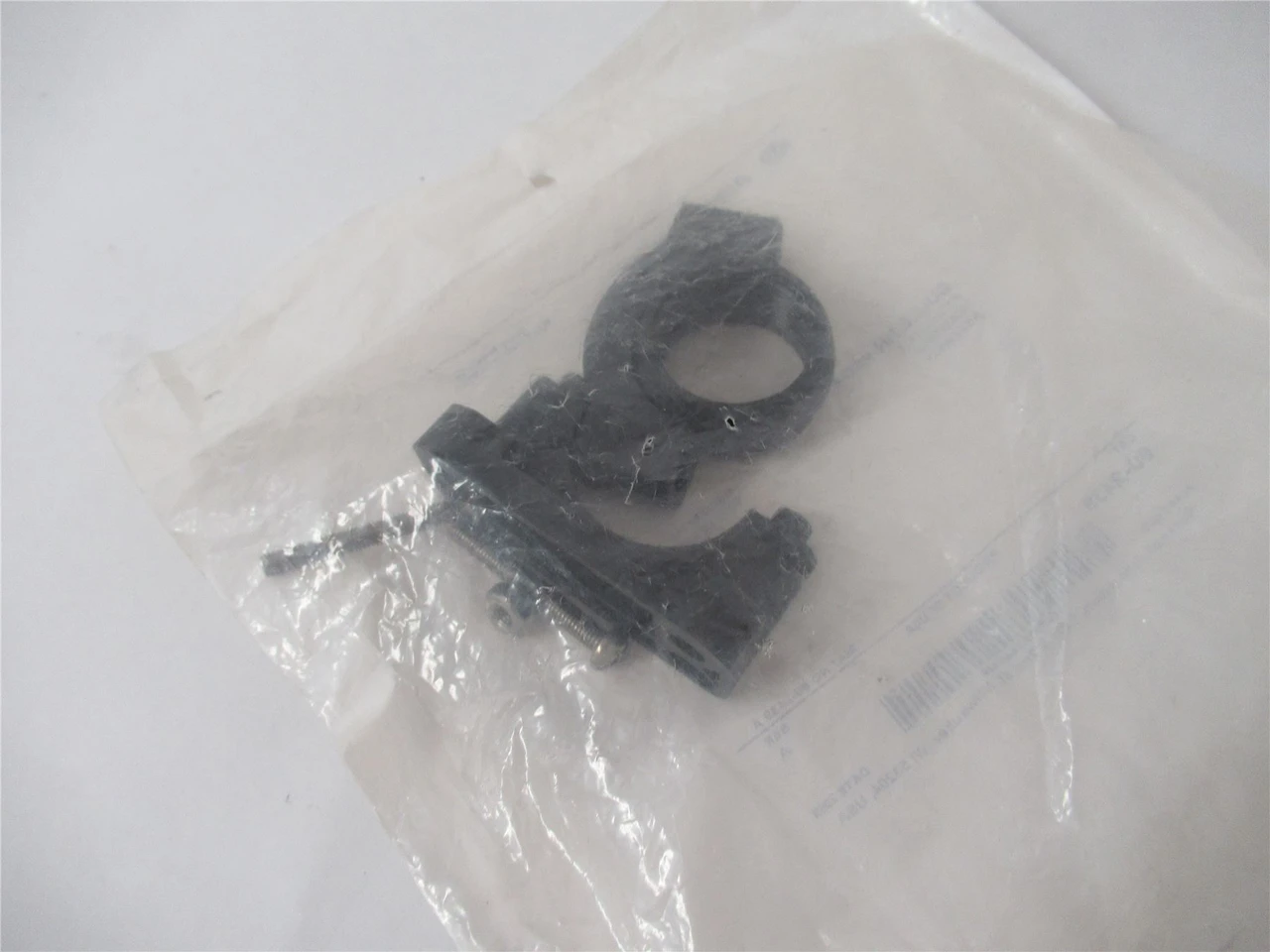 Allen-Bradley 60-2439; Sensor Mounting Bracket Swivel/Tilt