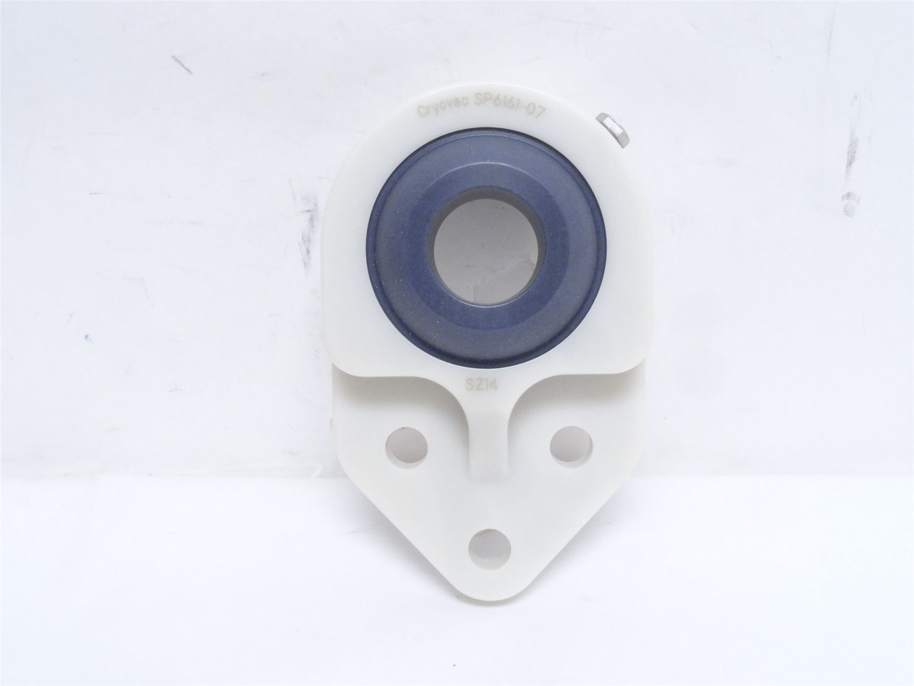 EDT CRYSP6161-07; Cryovac Flange Bearing 1"ID; 3-Bolt Bracket