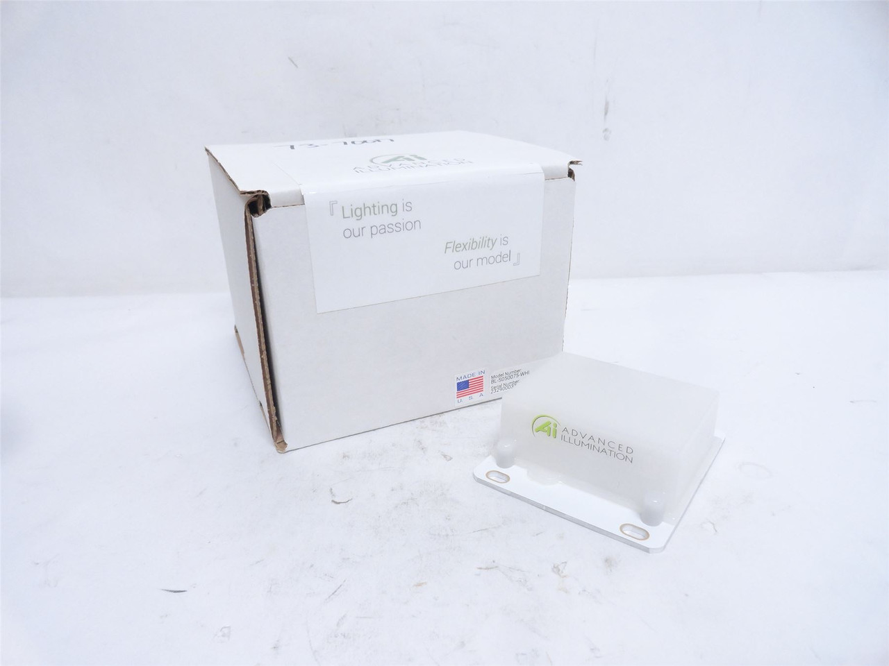 AI BL-S050075-WHI; EuroBrite Small Backlight; White; 5-Pin