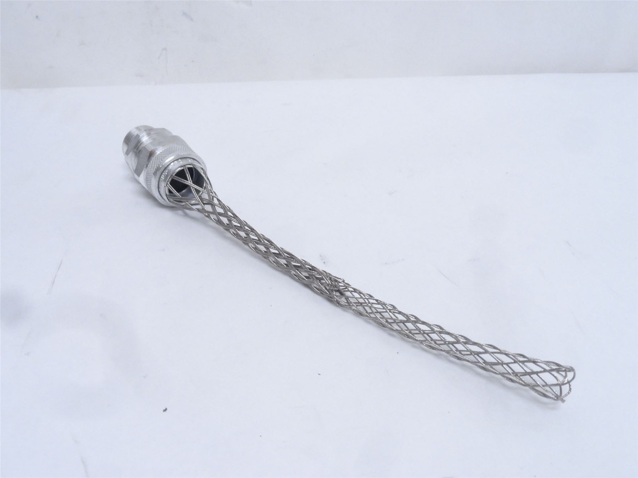 Woodhead 36263; Cable Strain Relief Cable Dia .625-.750"