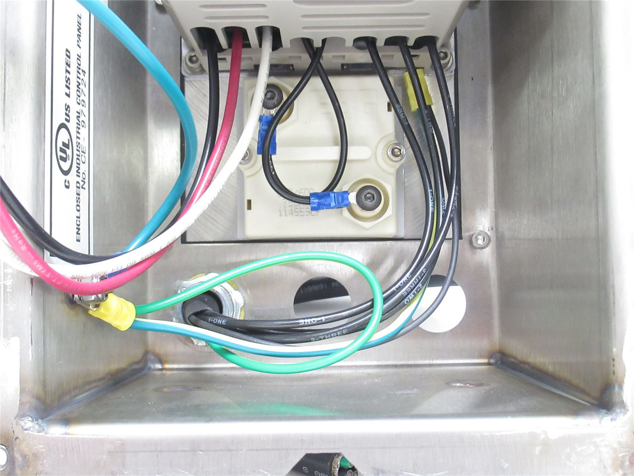 Yaskawa V1000; Vector AC Drive W/SS Enclosure 480V 3HP
