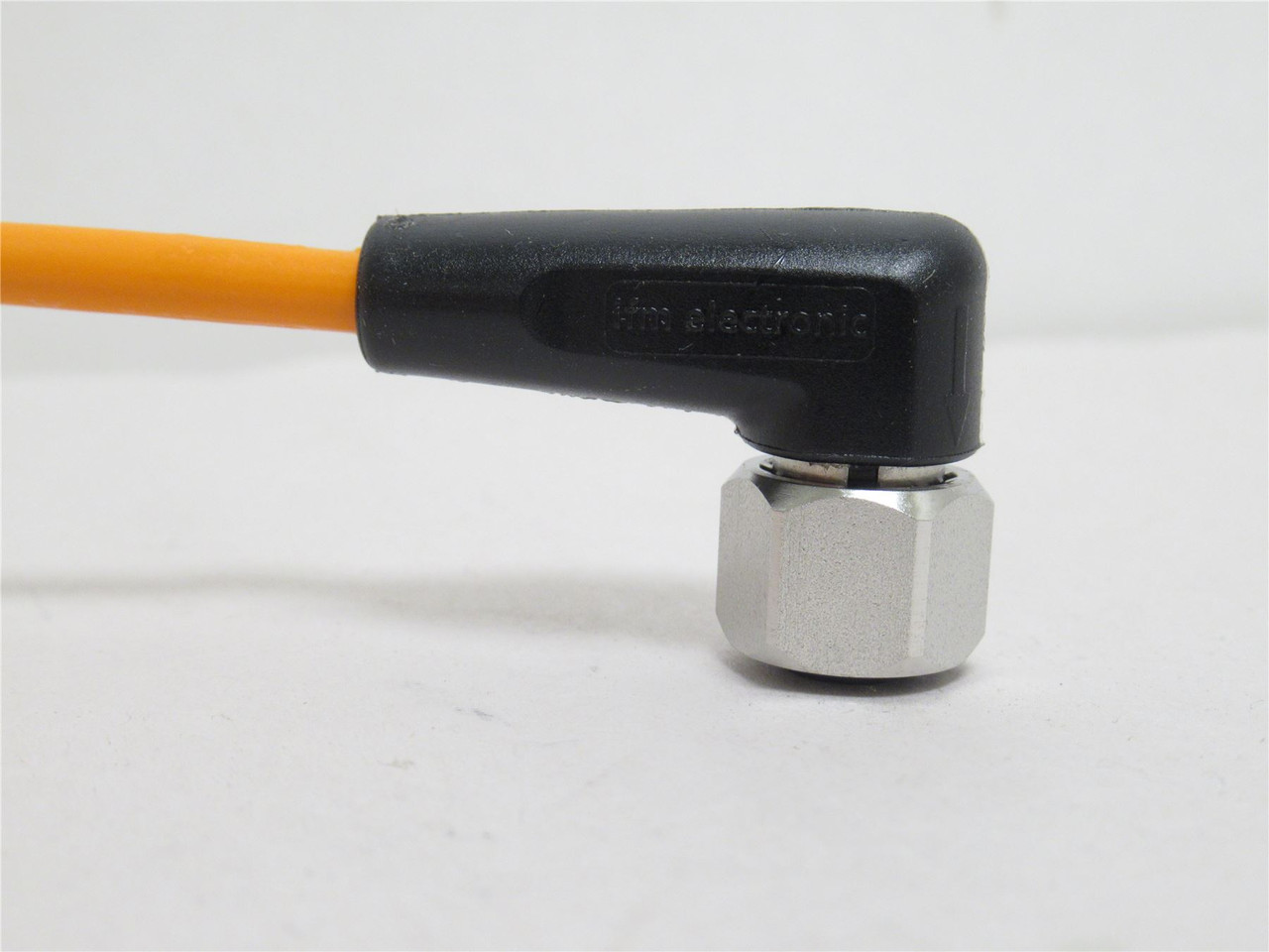 IFM EVT009; Female Connector; 90Deg; 10-36VDC; 4A; 25m Long