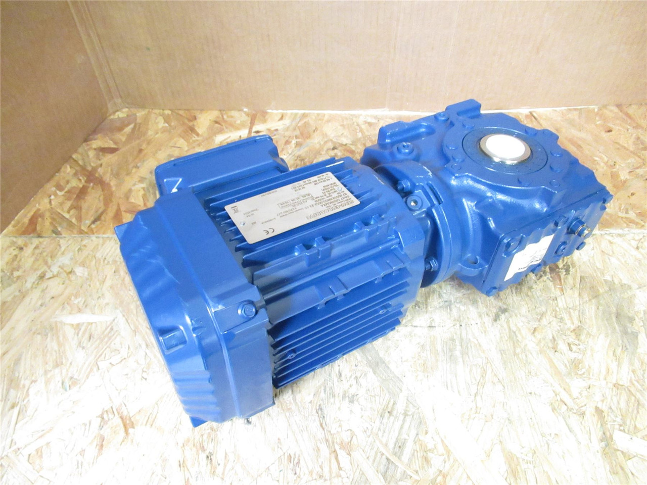 SEW SA47 DRN80MK4; AC Gearmotor 44:1 Ratio; 3/4HP; 230/400V