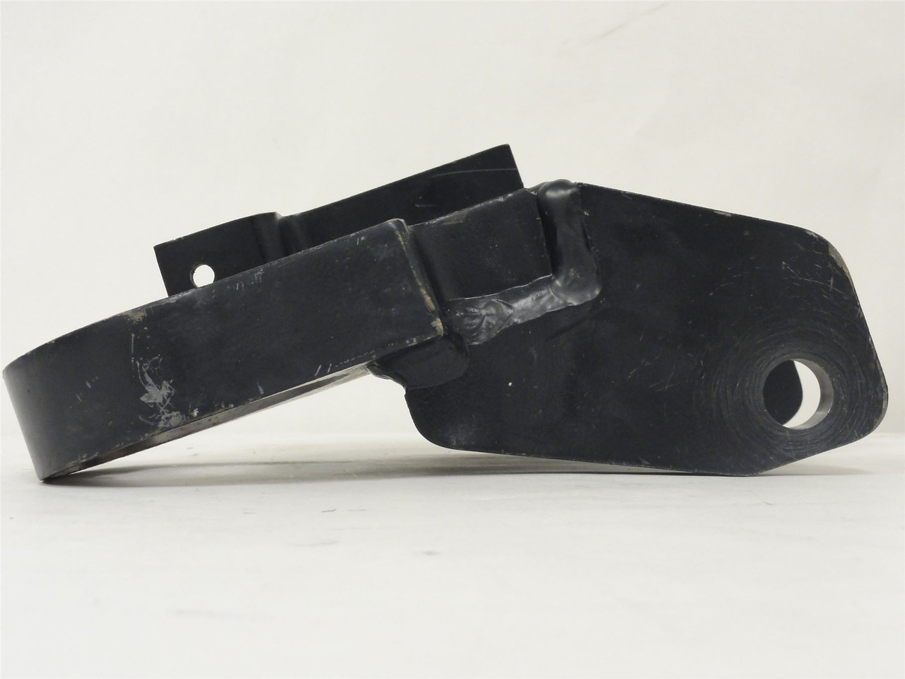 Crown 115357-001; Support Caster; LH