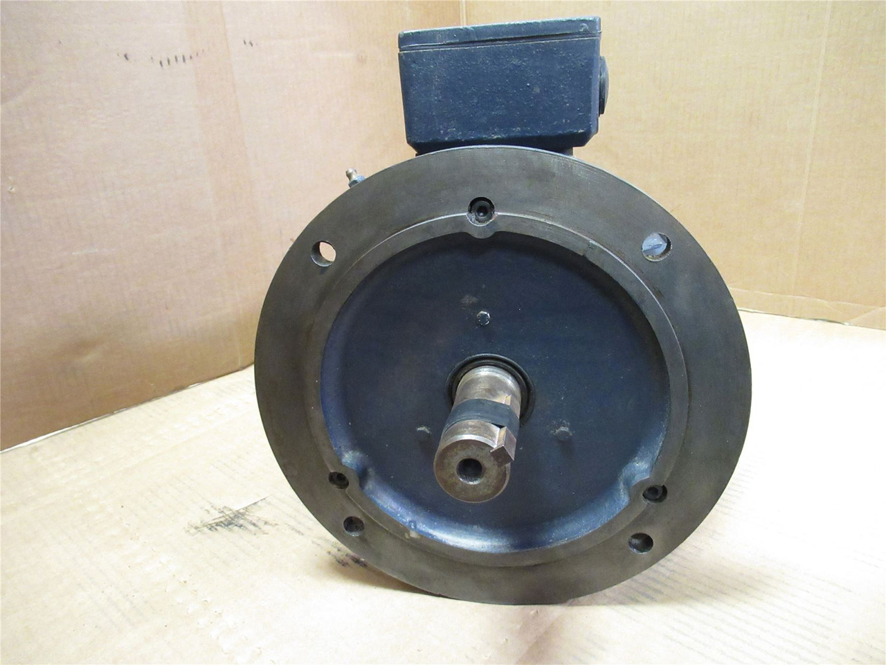 Lenze C132T34FZ6C; AC Motor 193124.60; 10HP; 230/460V; 2905RPM