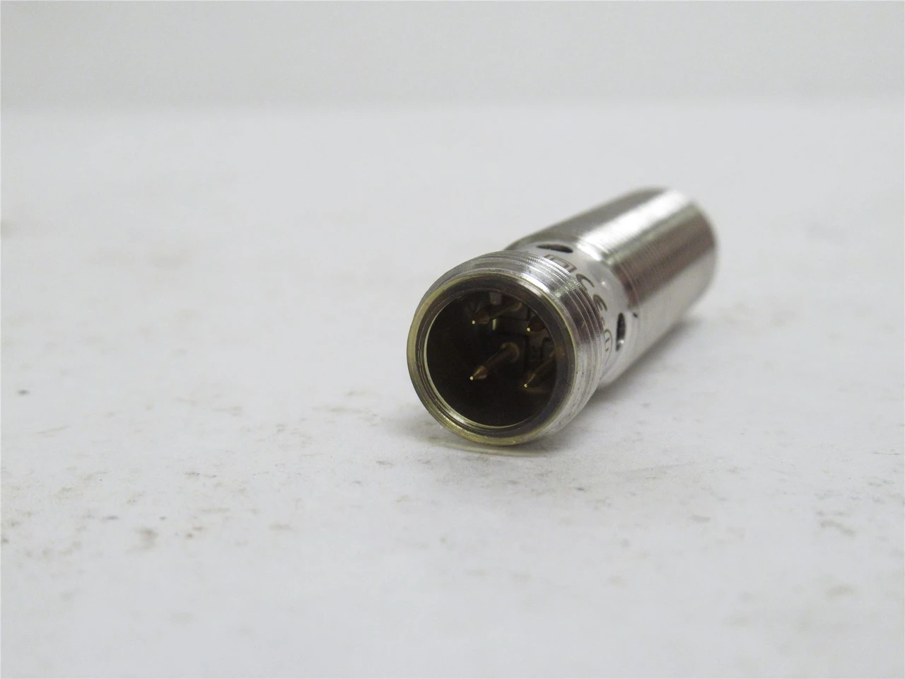 IFM IFB3004BBPKG/M/V4A/US-104-DPS; Prox Sensor; IFT203; 30VDC